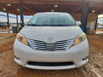 Toyota Sienna 2011