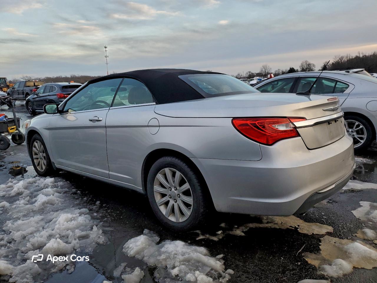 Chrysler 200 2011