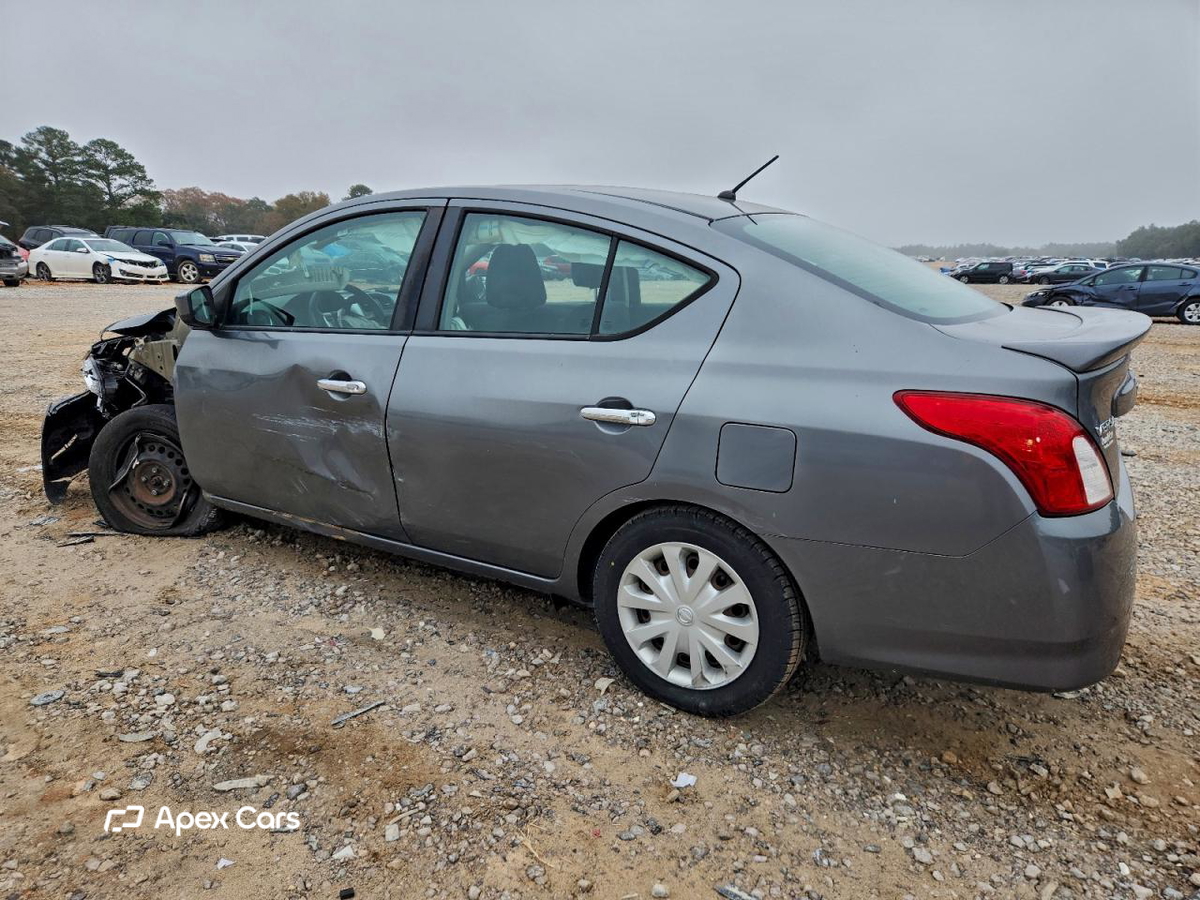 Nissan Versa 2017