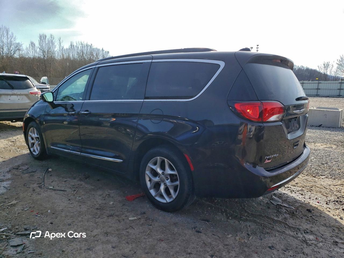 Chrysler Pacifica 2017