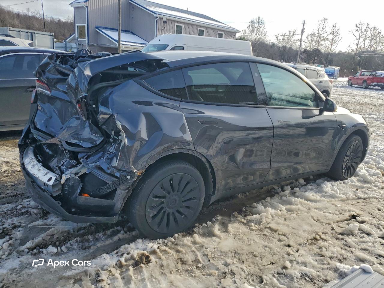 Tesla Model Y 2024