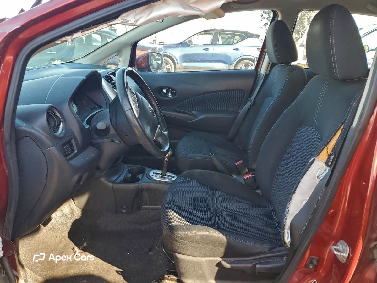 Nissan Versa 2016