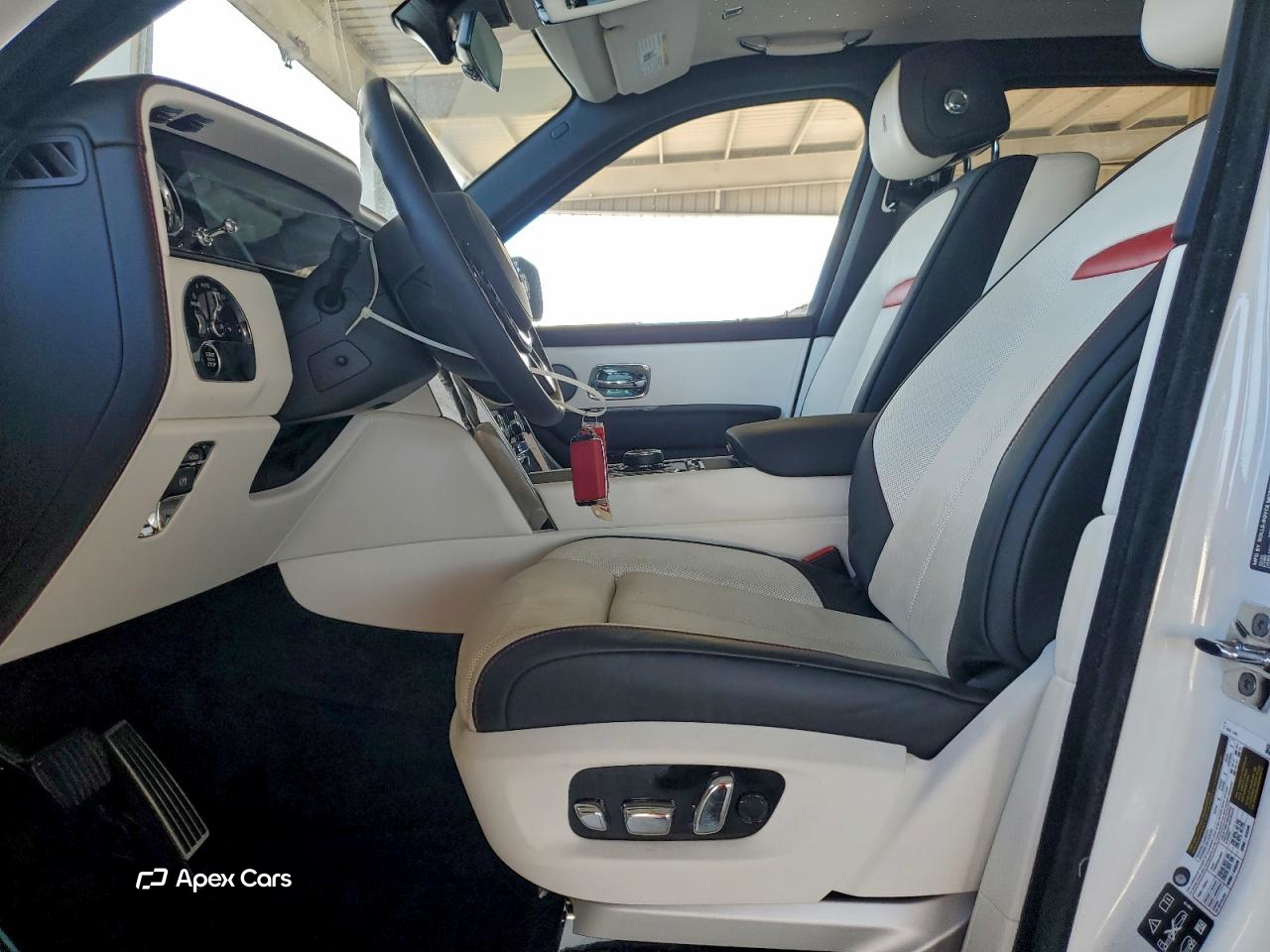 Rolls-Royce Cullinan 2025