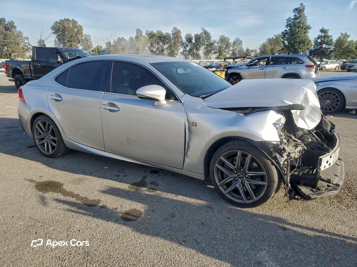Lexus IS 2016