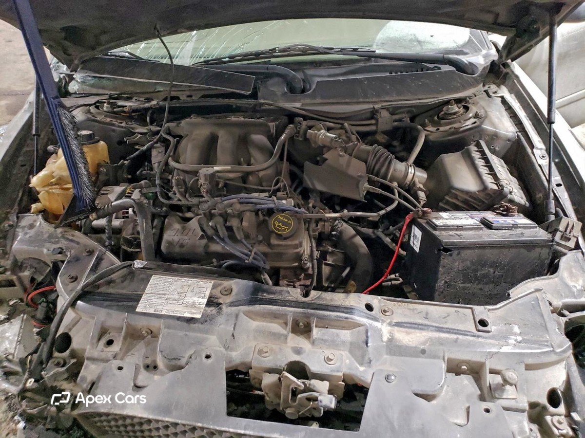 Ford Taurus 2004