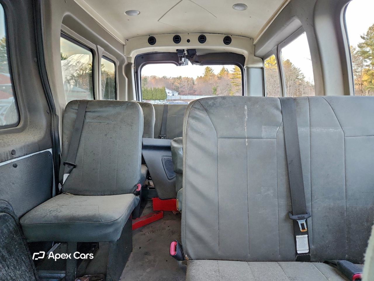 Ford Transit 2015