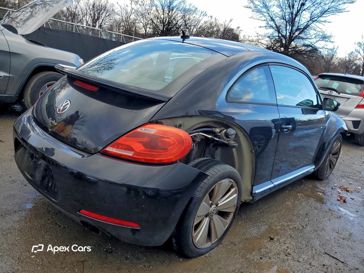 Volkswagen Beetle 2012