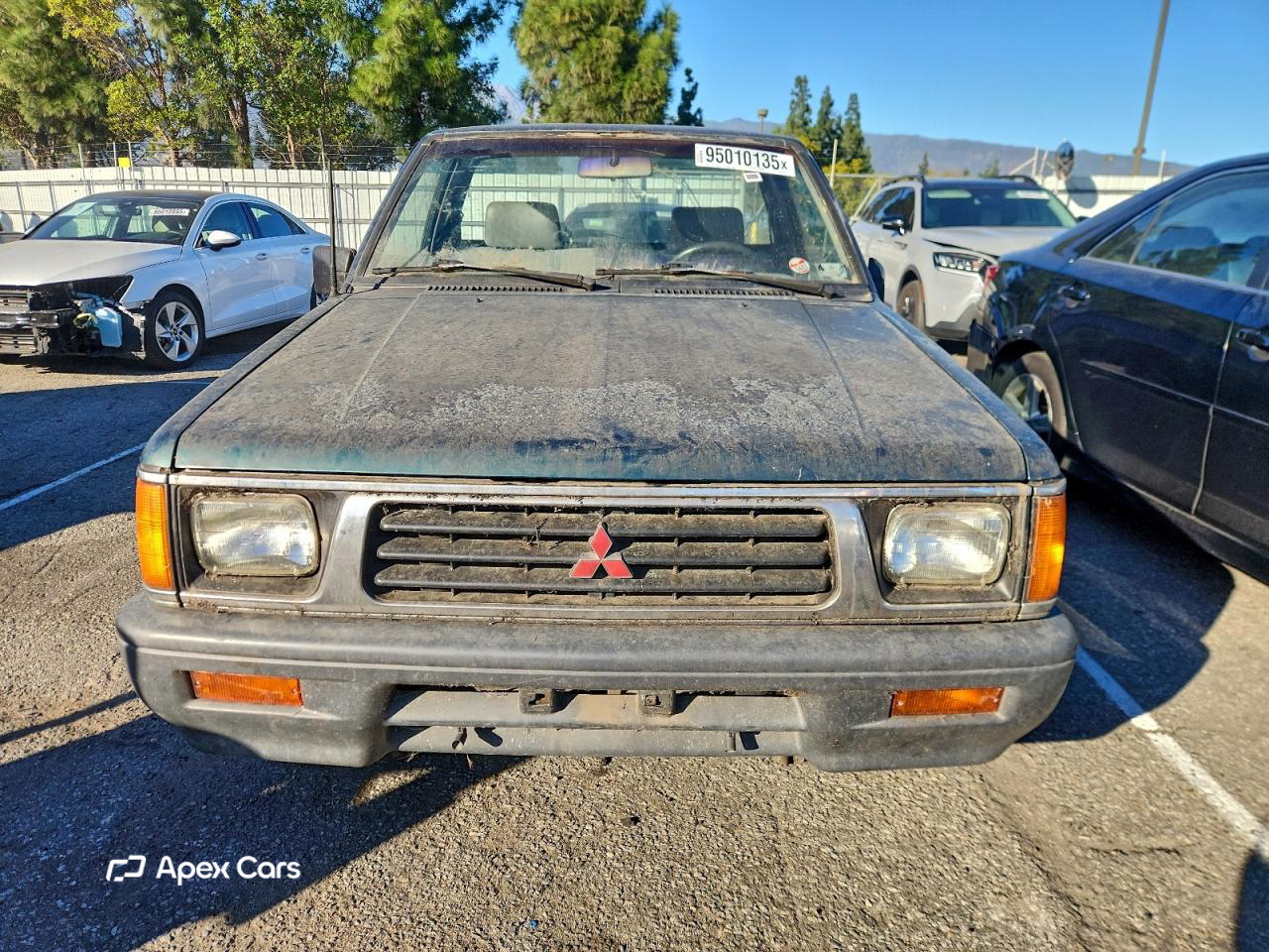 Mitsubishi Mighty 1995