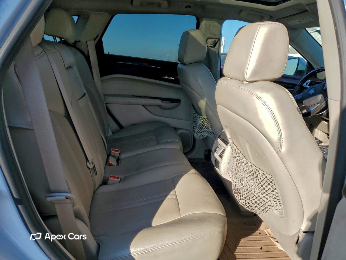 Cadillac SRX 2012