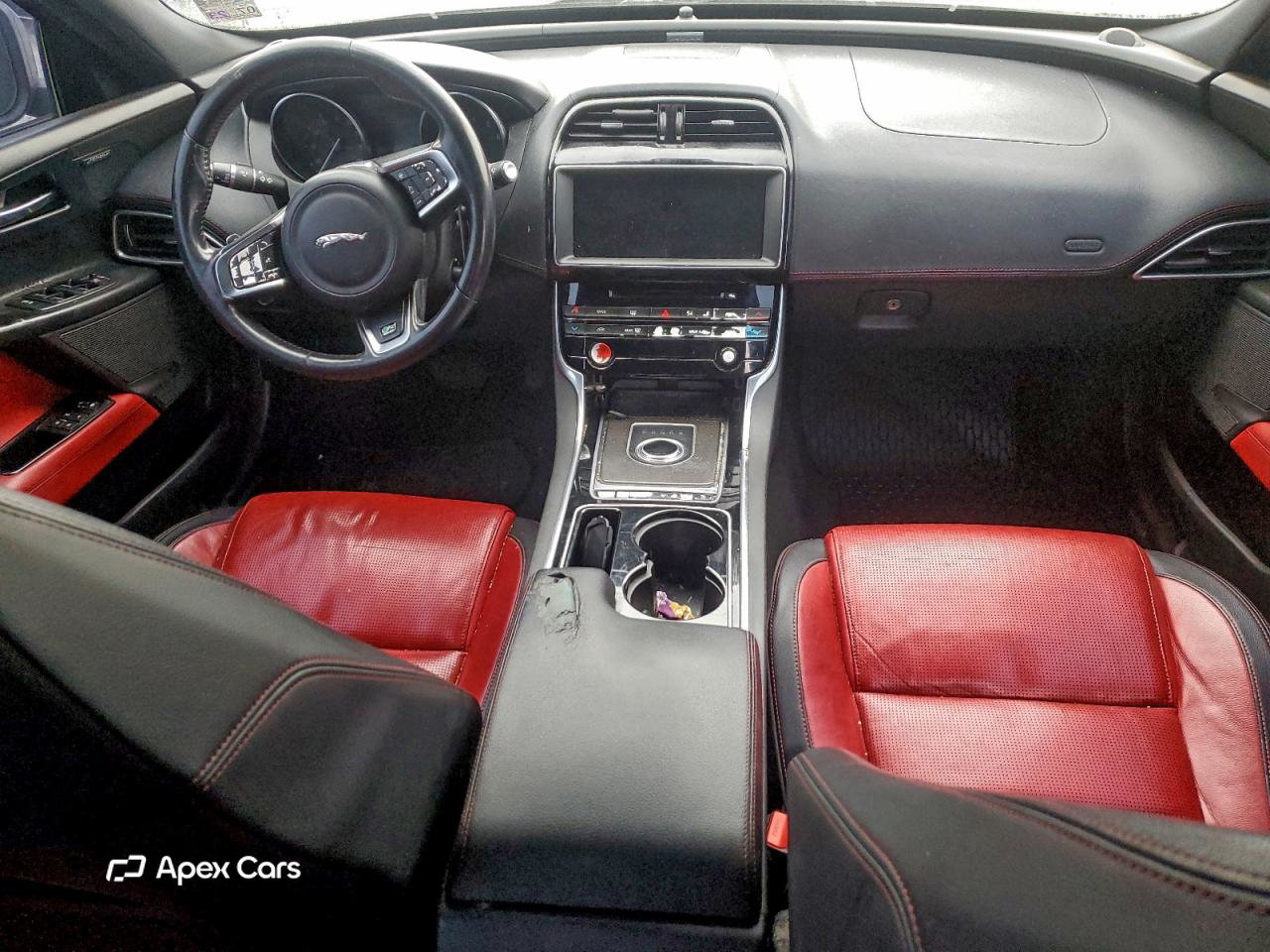 Jaguar XE 2017