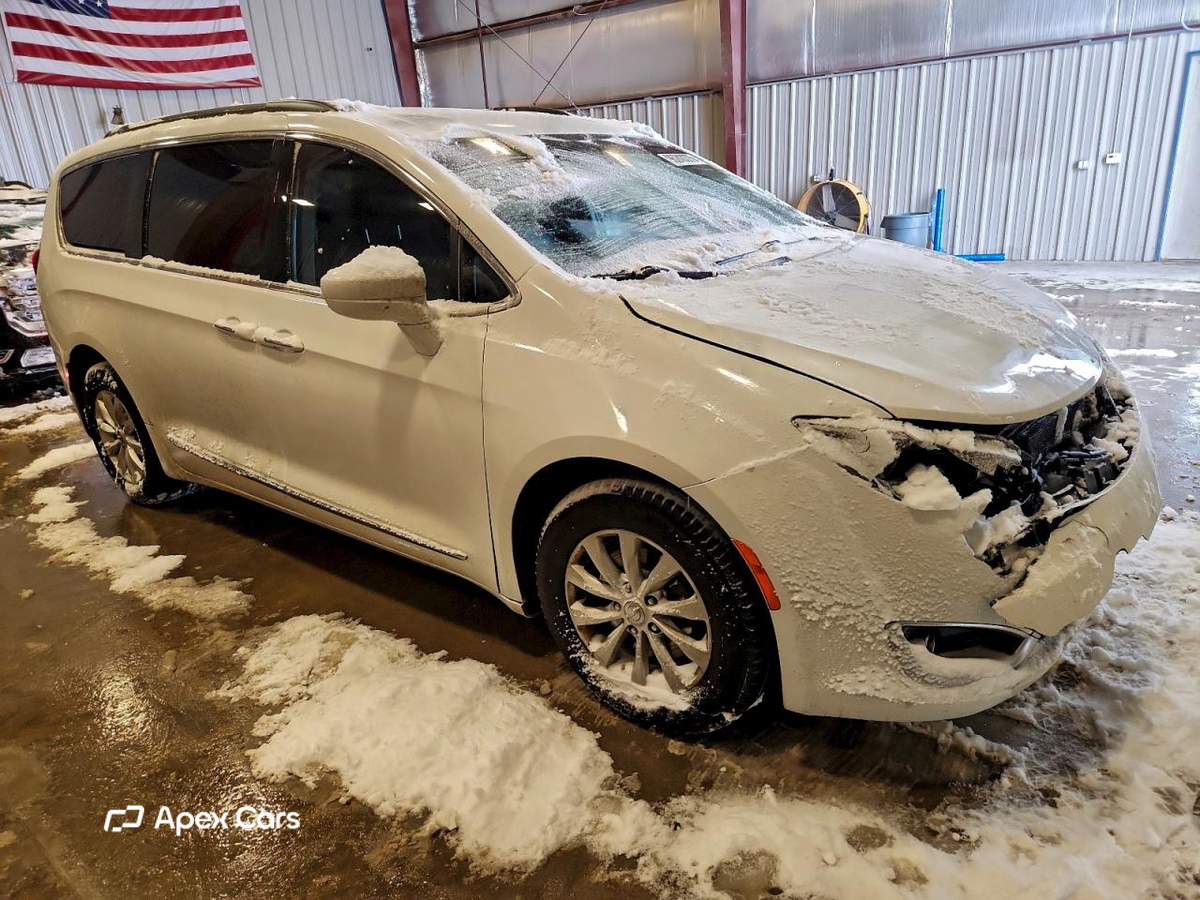 Chrysler Pacifica 2017