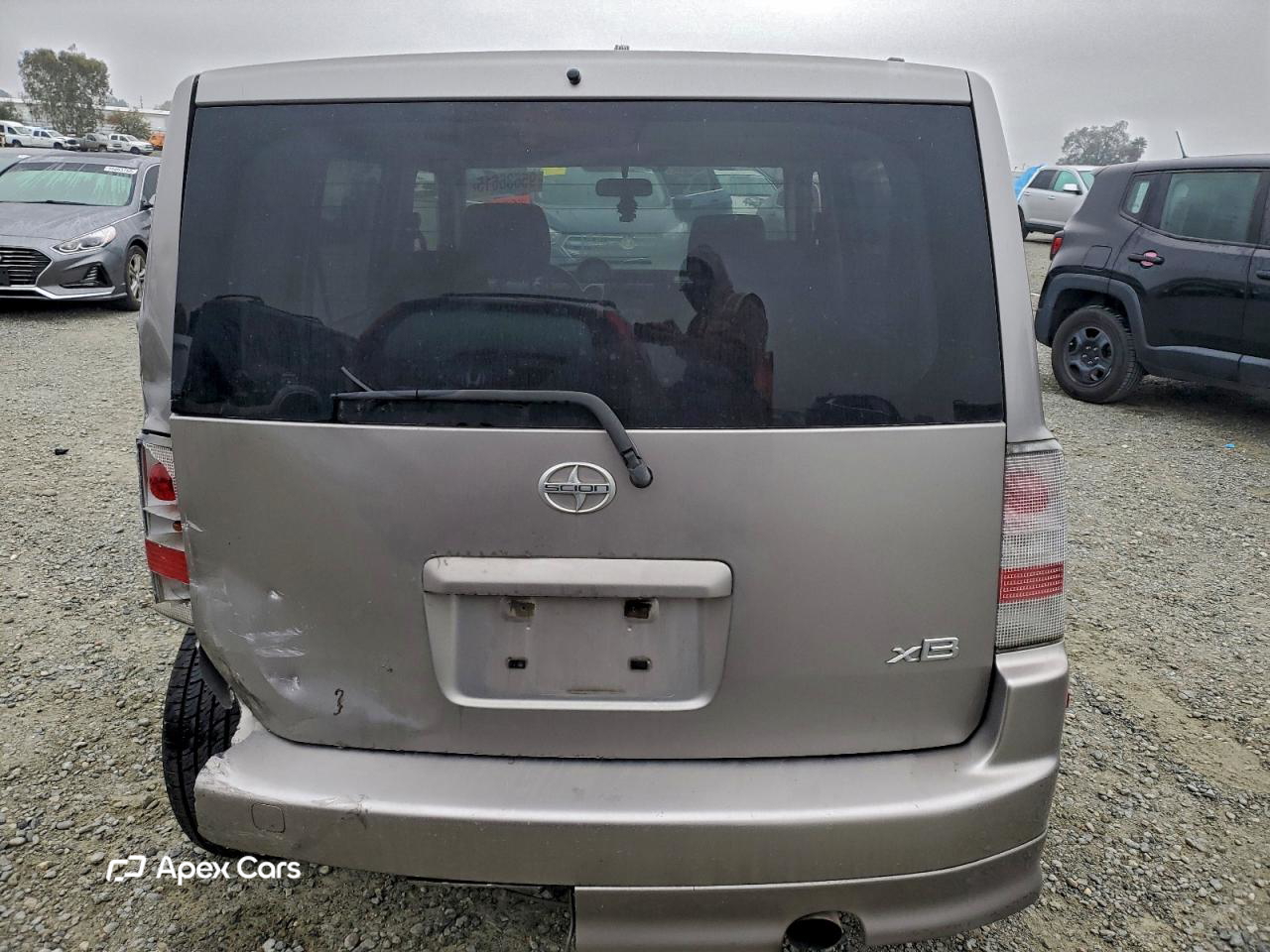 Toyota  2006