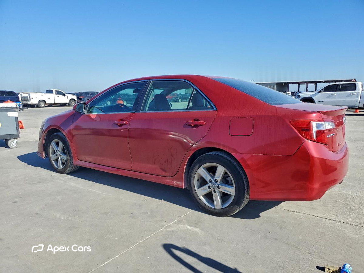 Toyota Camry 2012
