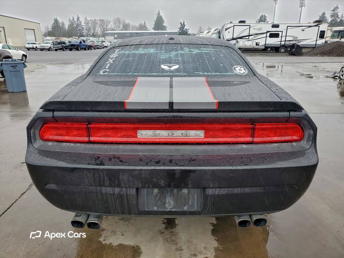 Dodge Challenger 2010