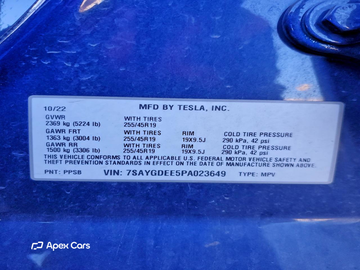 Tesla Model Y 2023