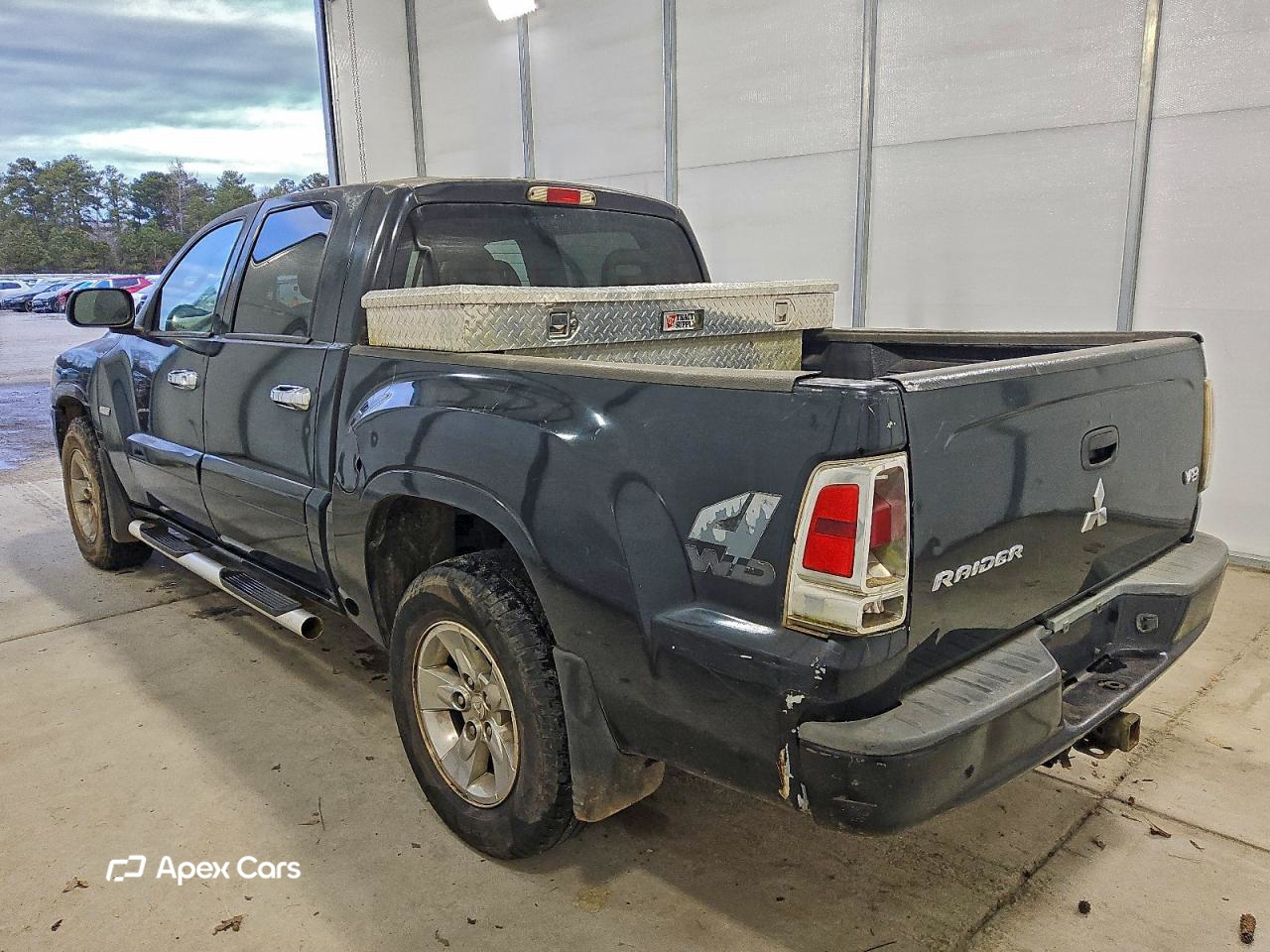 Mitsubishi Raider 2006