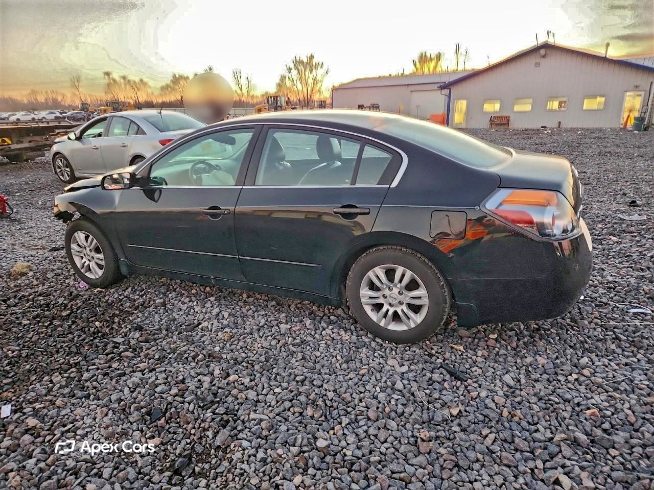 Nissan Altima 2011