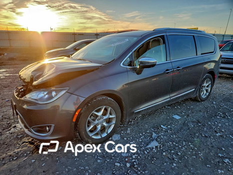 Chrysler Pacifica 2017 - Zdjęcie 1 z 13