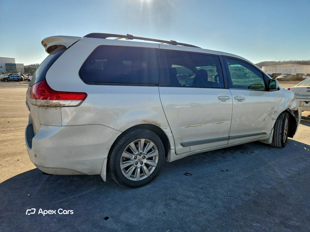 Toyota Sienna 2011