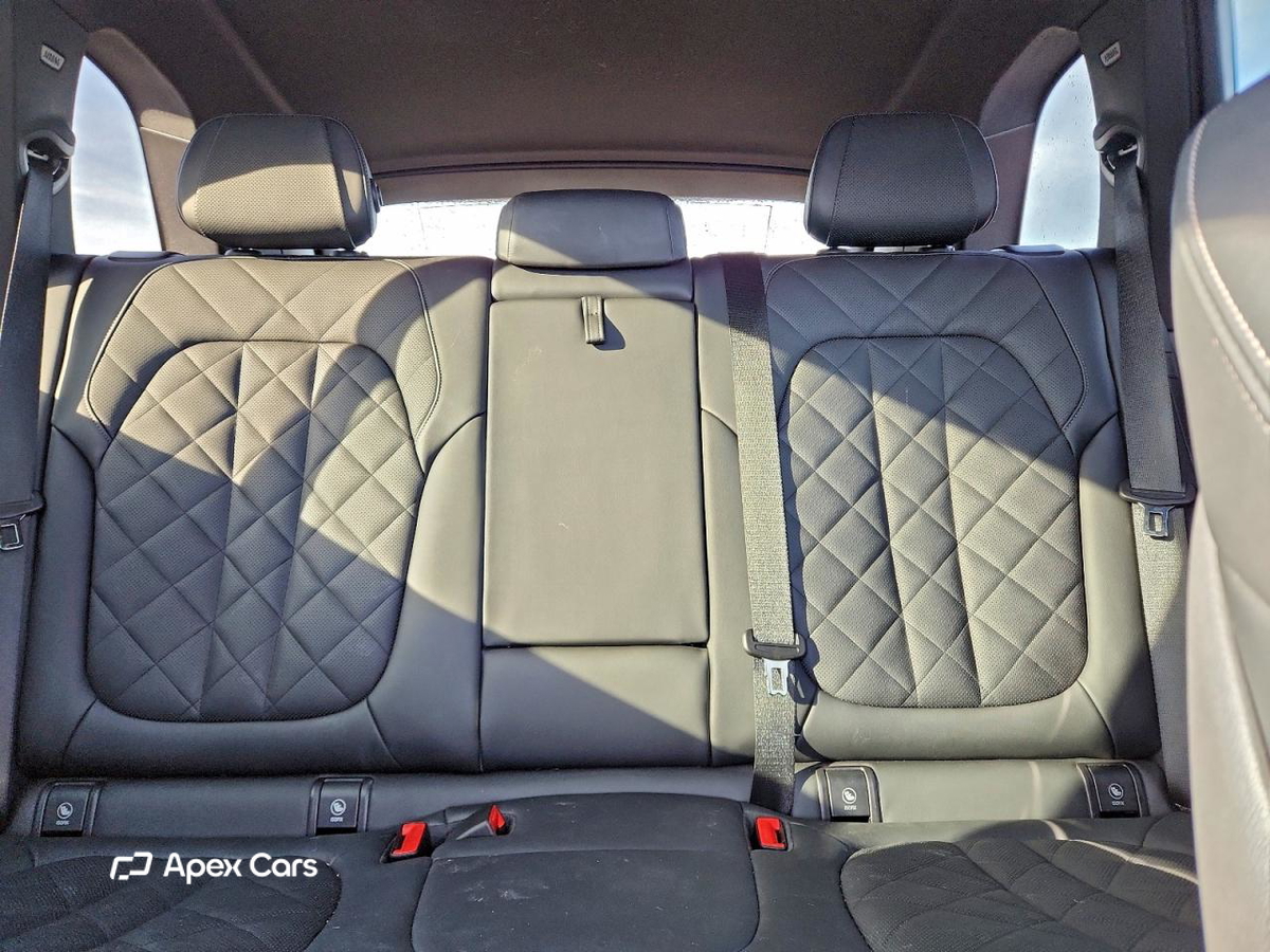BMW X5 2025