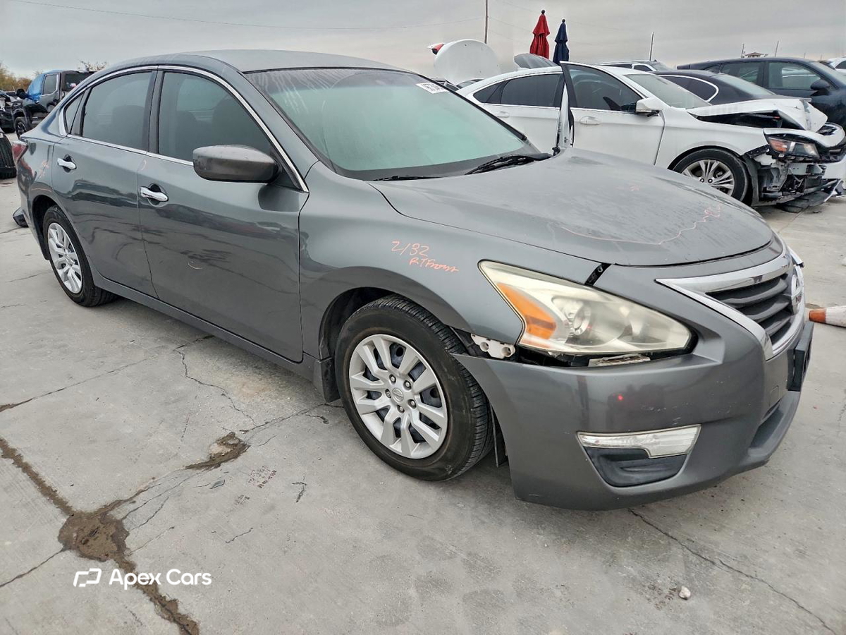 Nissan Altima 2015