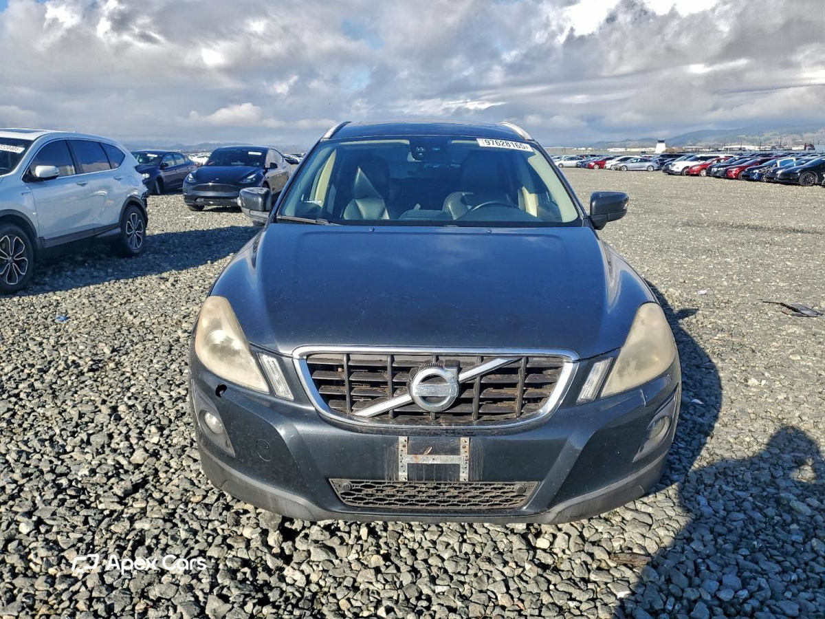 Volvo XC60 2010