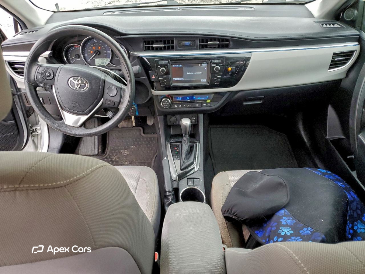Toyota Corolla 2015