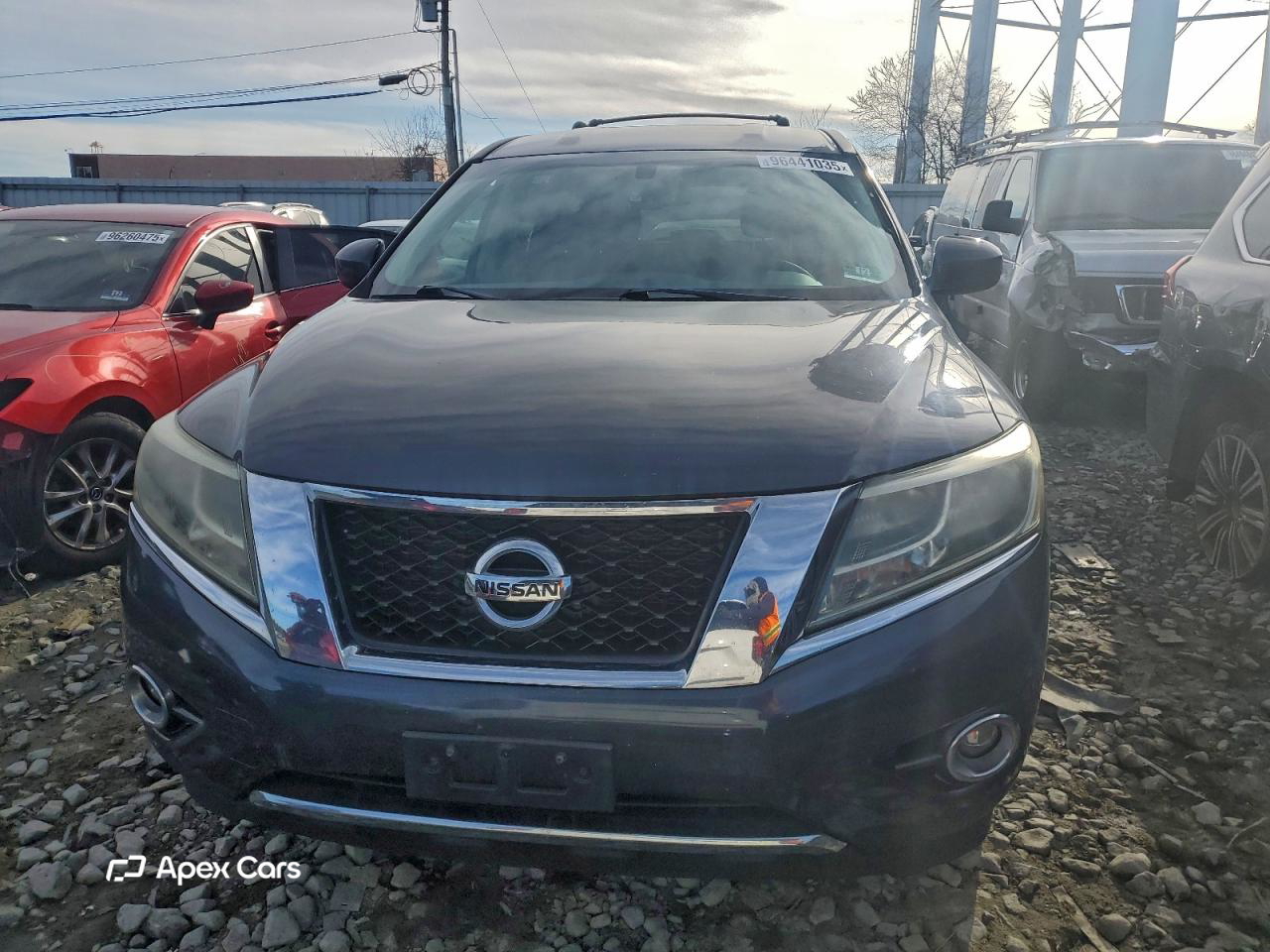 Nissan Pathfinder 2014