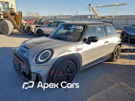 MINI Cooper 2023 - Image 1 of 14