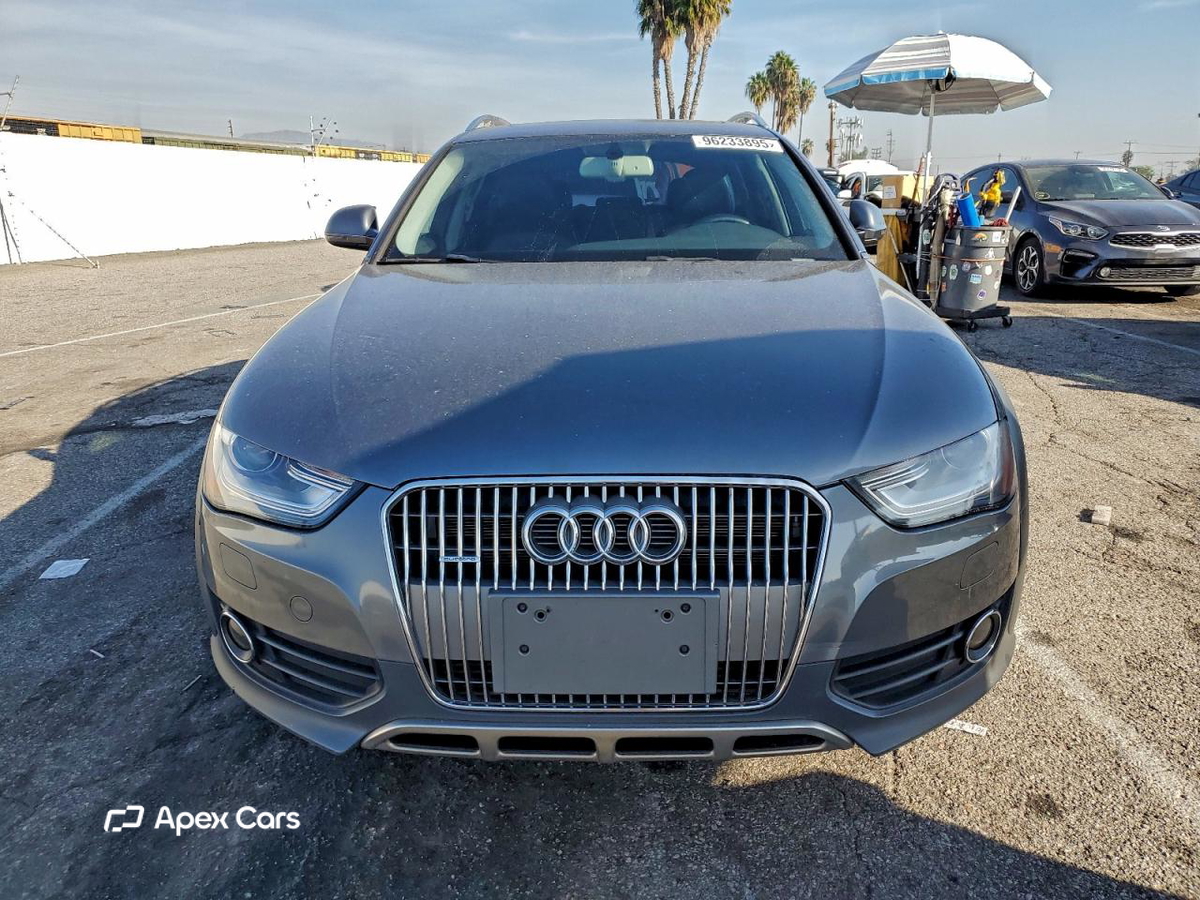 Audi A4 allroad 2013