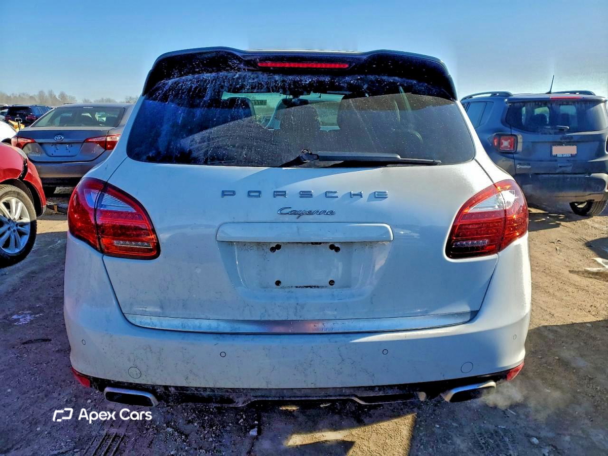Porsche Cayenne 2014