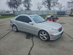 Mercedes-Benz  2004