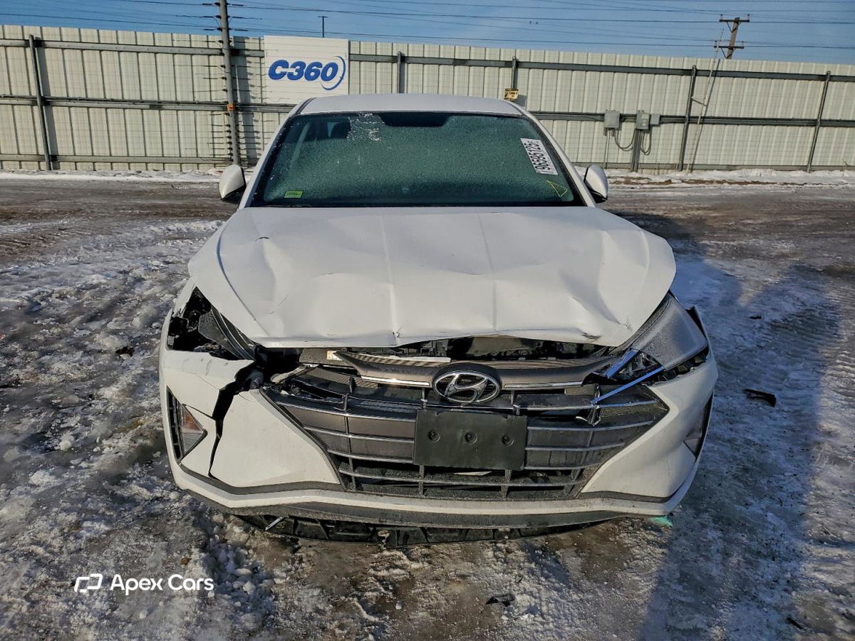 Hyundai Elantra 2019