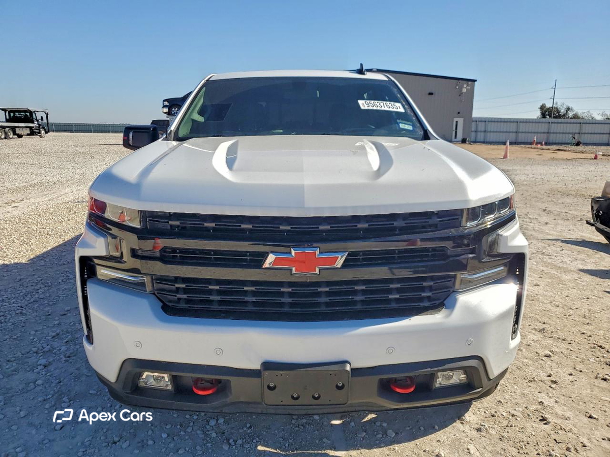 Chevrolet Silverado 2022