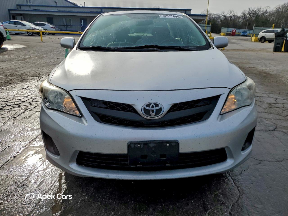 Toyota Corolla 2013