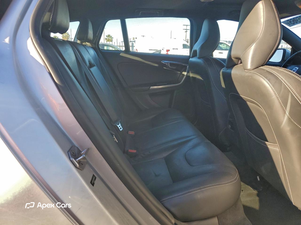 Volvo V60 2016
