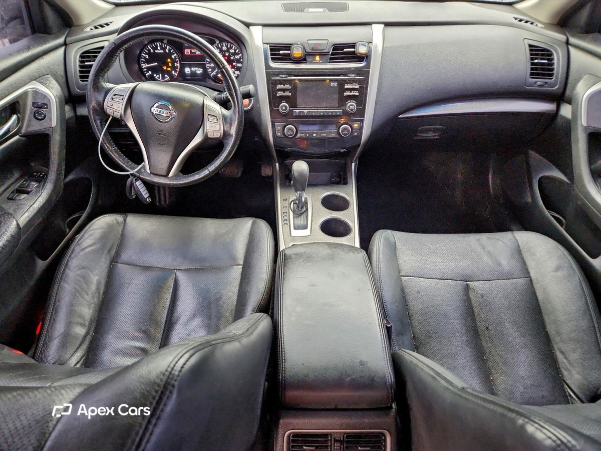Nissan Altima 2015