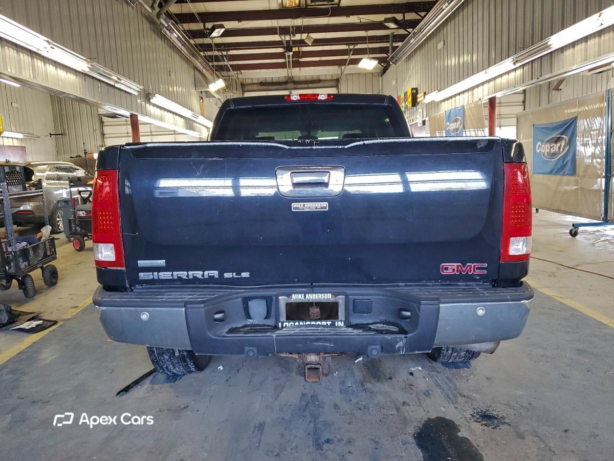 GMC Sierra 2011
