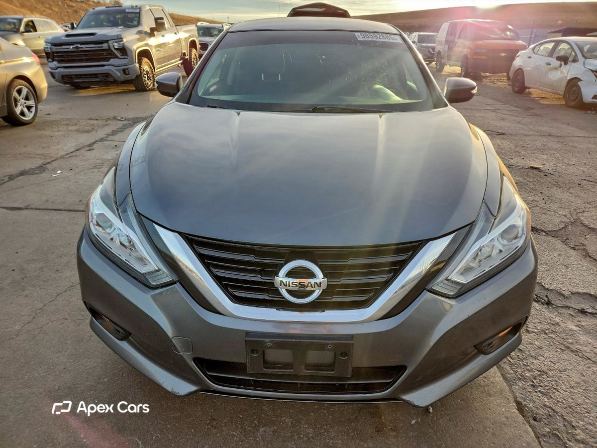 Nissan Altima 2018