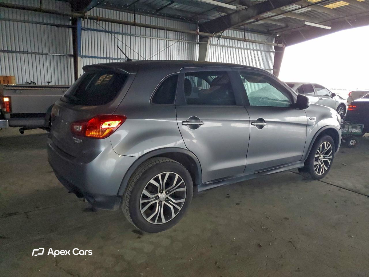 Mitsubishi Outlander 2016