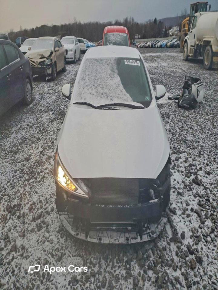 Hyundai Elantra 2019