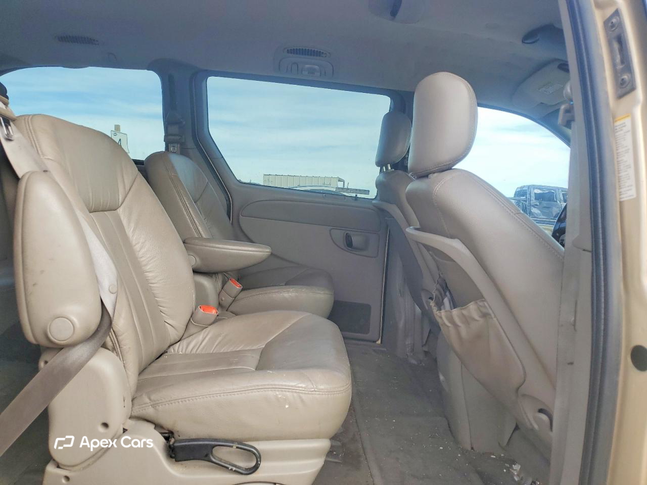 Dodge Caravan 2001