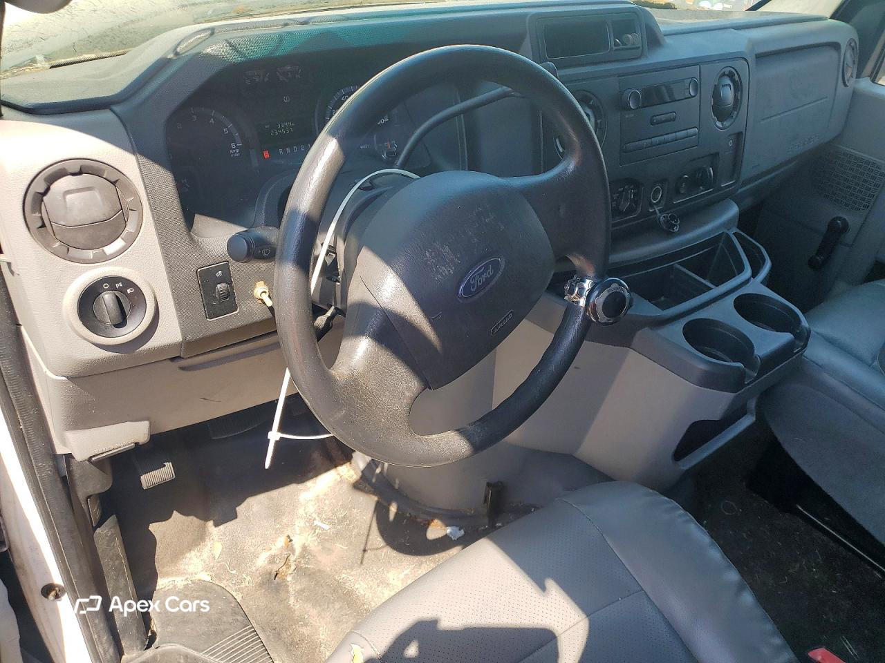 Ford Econoline 2013