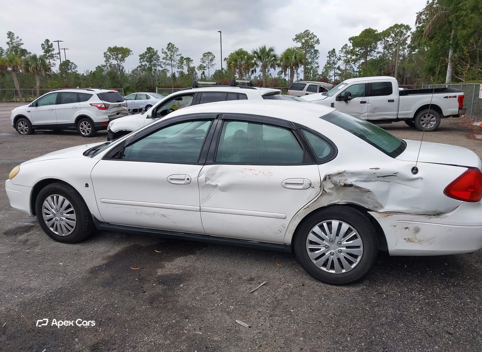 Ford Taurus 2002