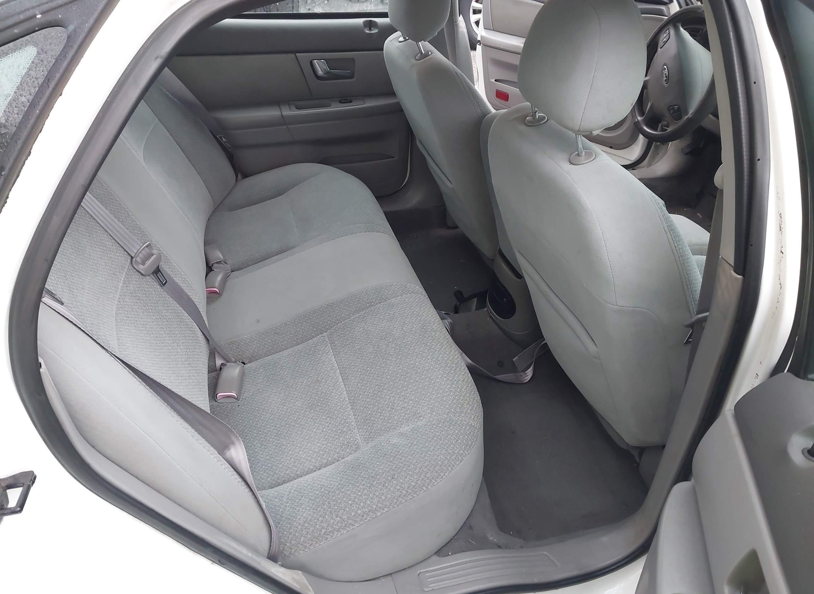 Ford Taurus 2002