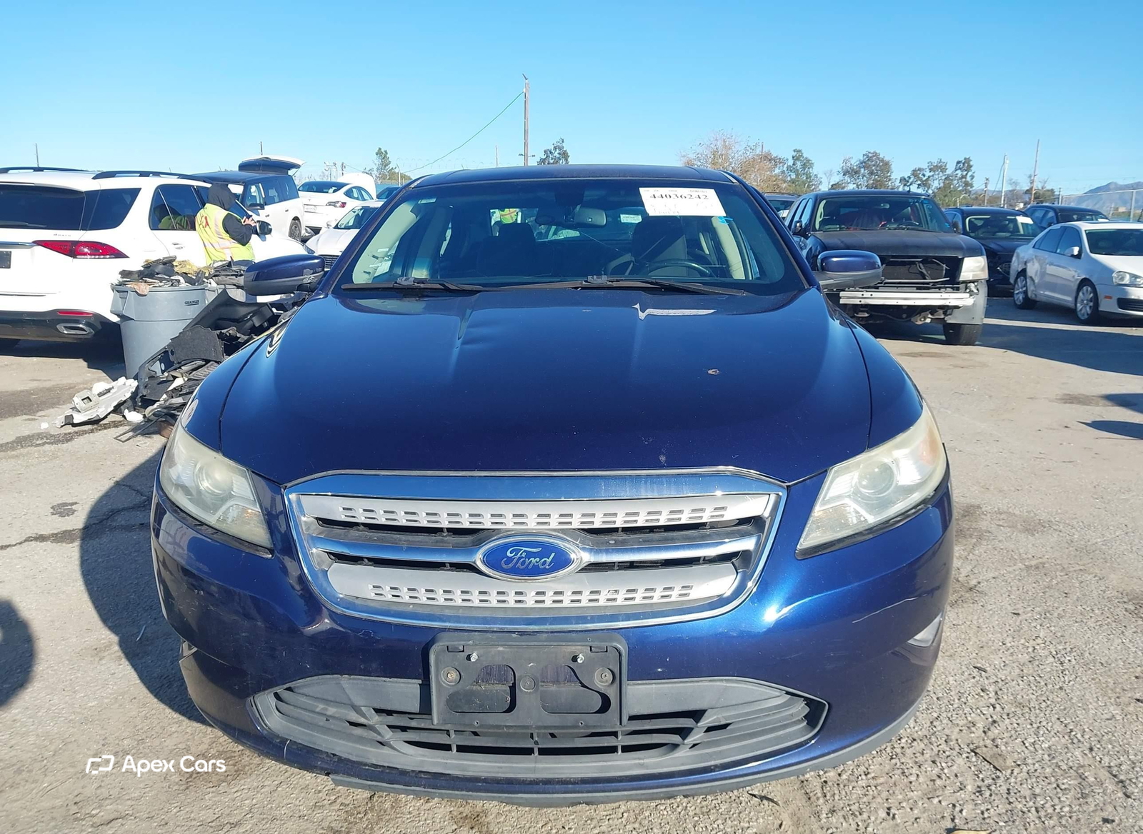 Ford Taurus 2011