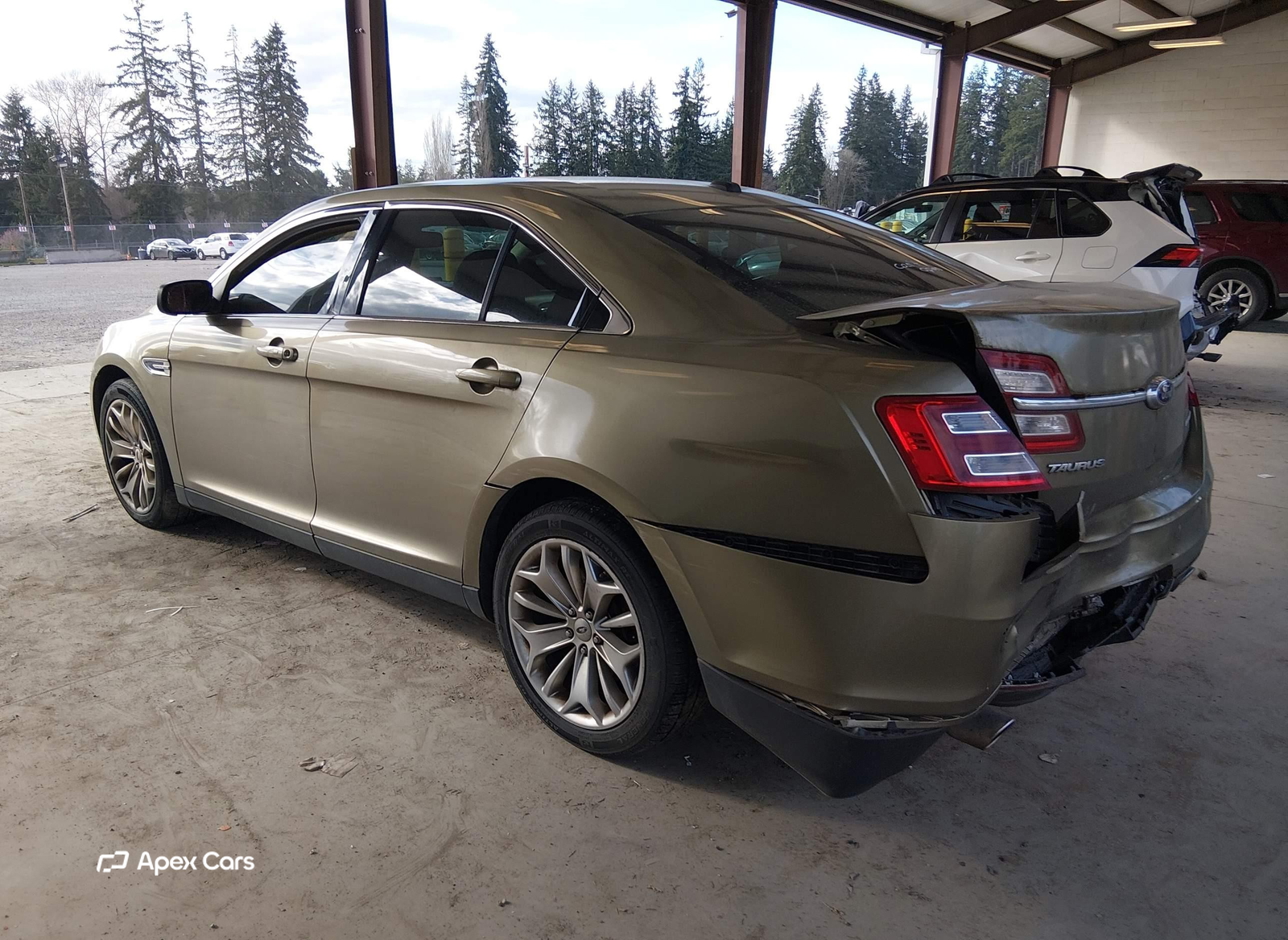 Ford Taurus 2013