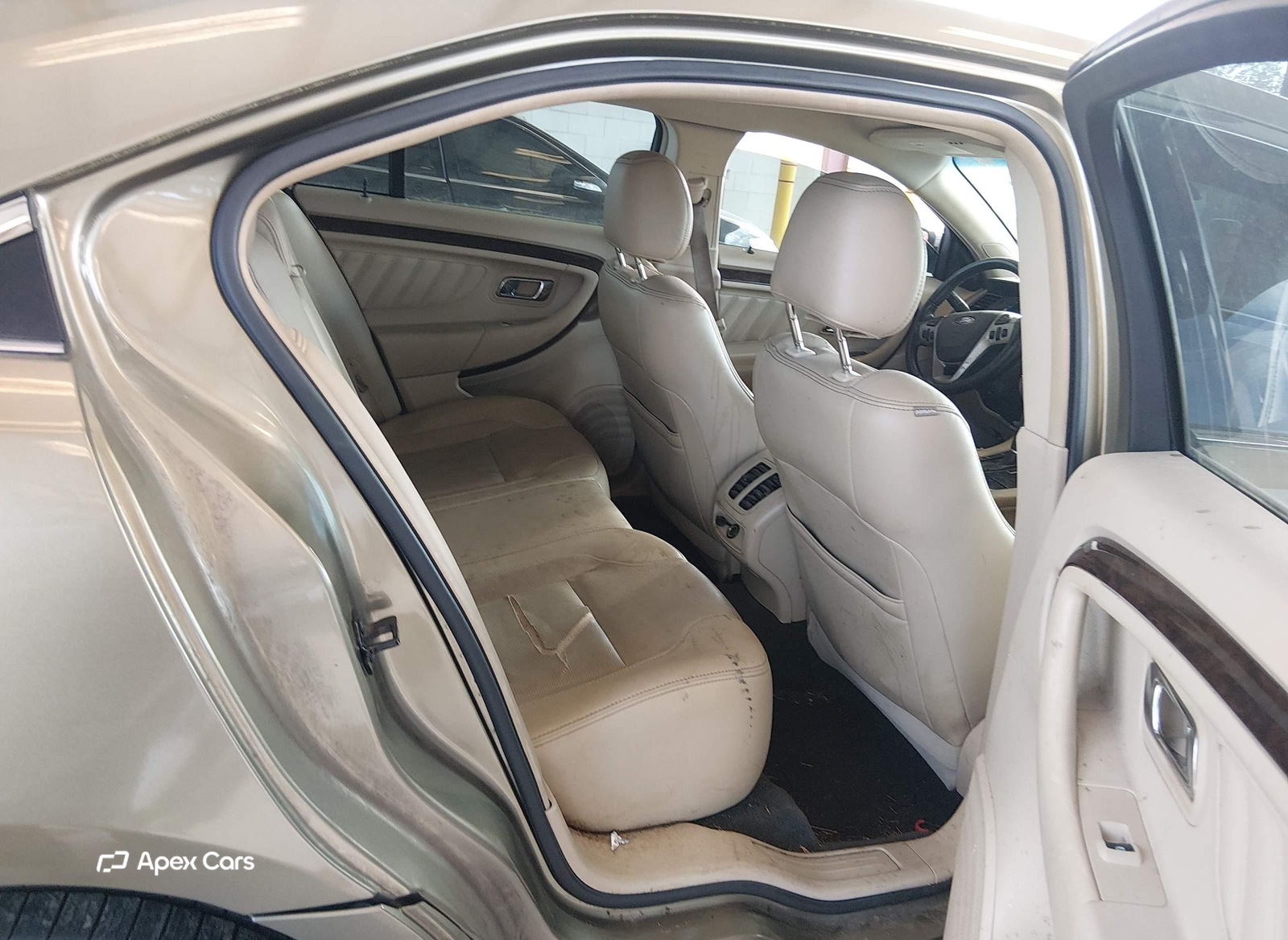 Ford Taurus 2013