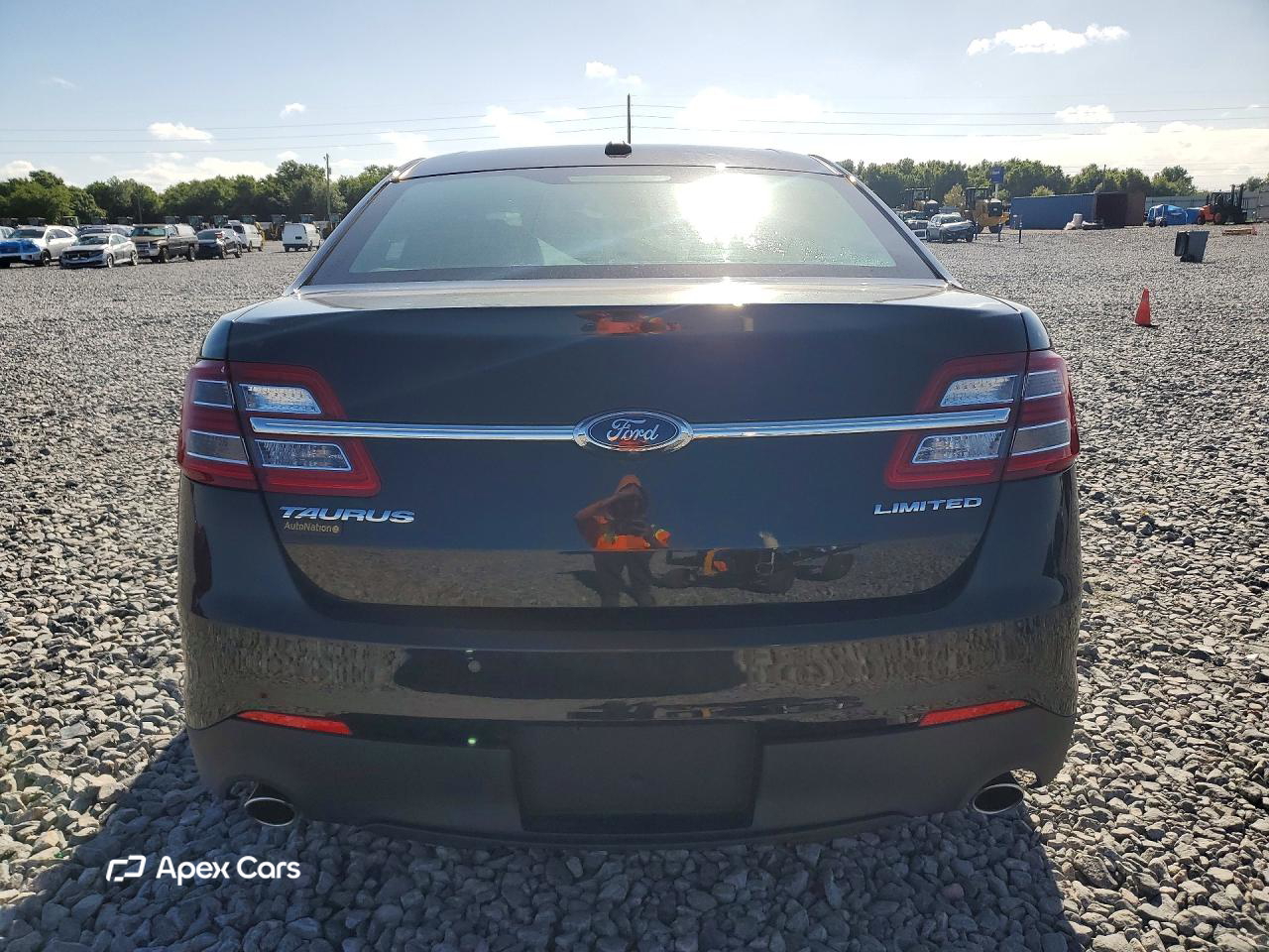 Ford Taurus 2014