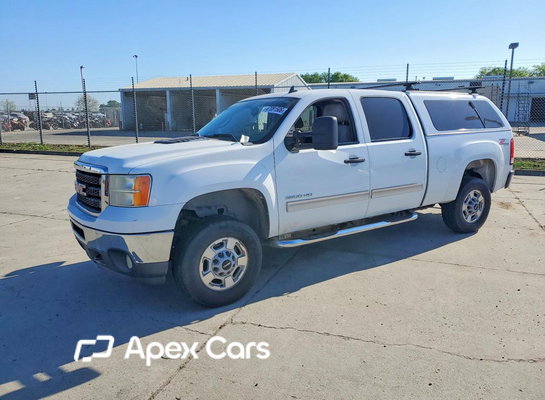 GMC Sierra 2012 - Image 1 of 13